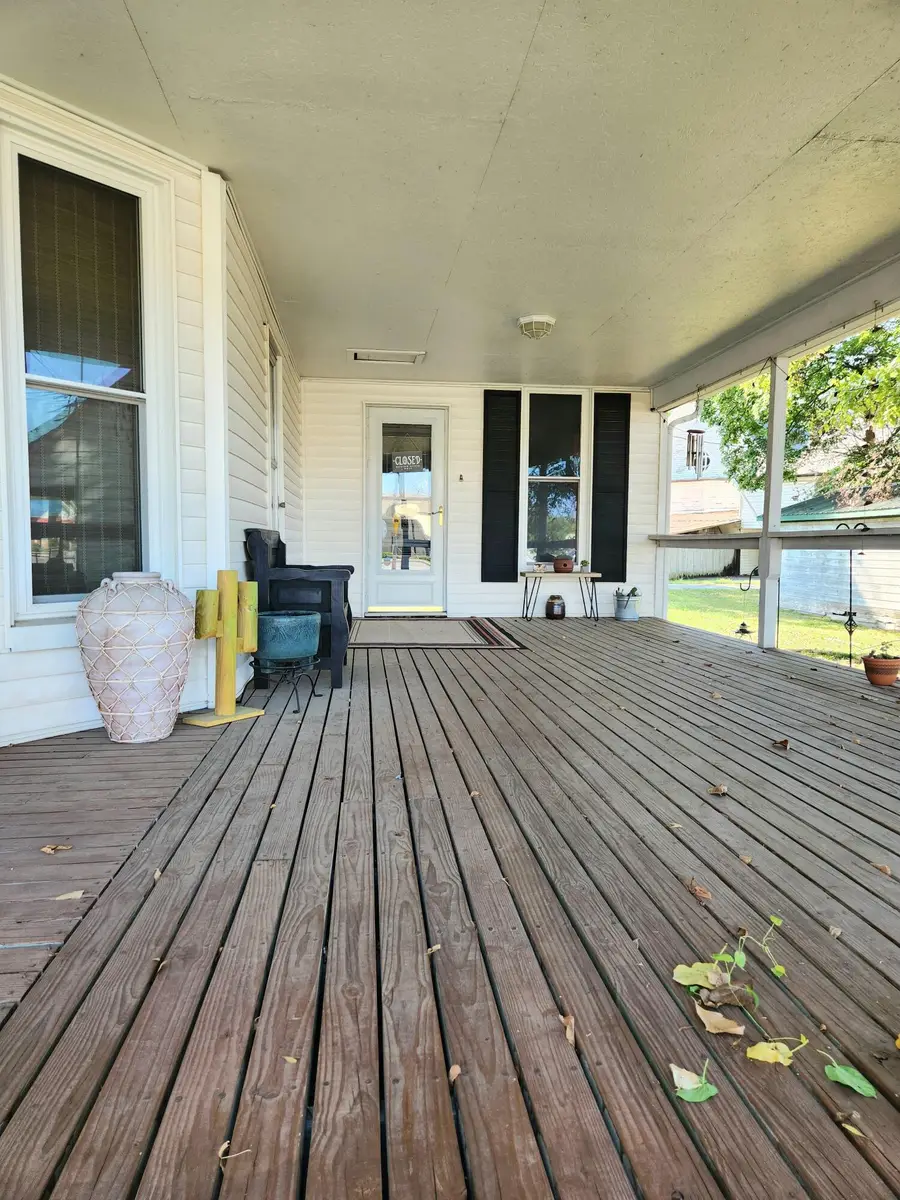 1418 Cherokee Avenue, Seneca, MO 64865 - Image #2