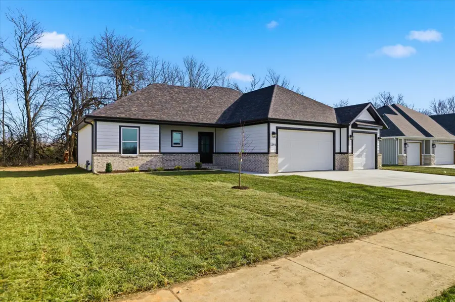 1394 N Collins Drive, Republic, MO 65738 - Image #2