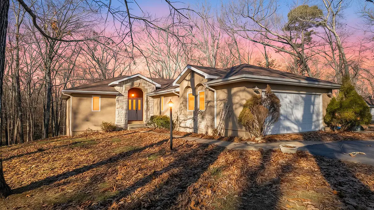 7785 Nadine Road, Houston, MO 65483 - Image #1