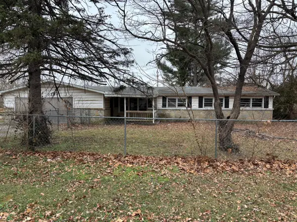 3254 W Lombard Street, Springfield, MO 65802