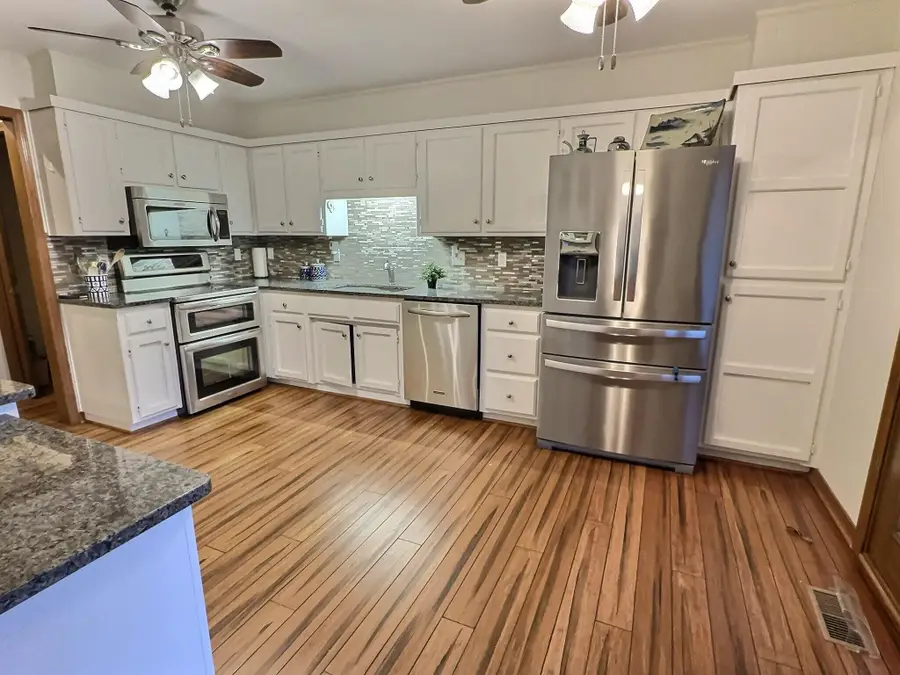 503 S Prewitt Street, Nevada, MO 64772 - Image #2