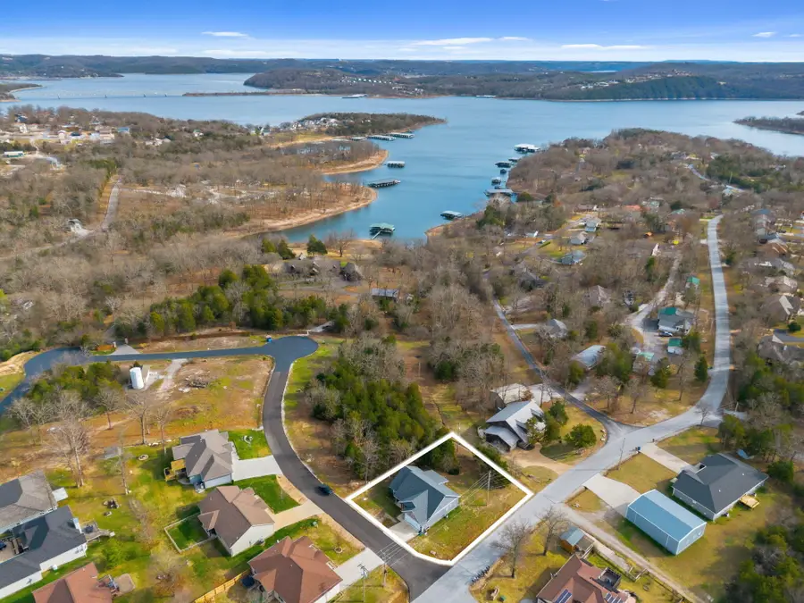 276 Royale Estates Road, Kimberling City, MO 65686 - Image #3