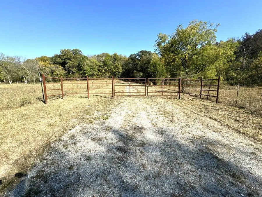 615 Thomas Hollow Road, Rocky Comfort, MO 64861 - Image #2