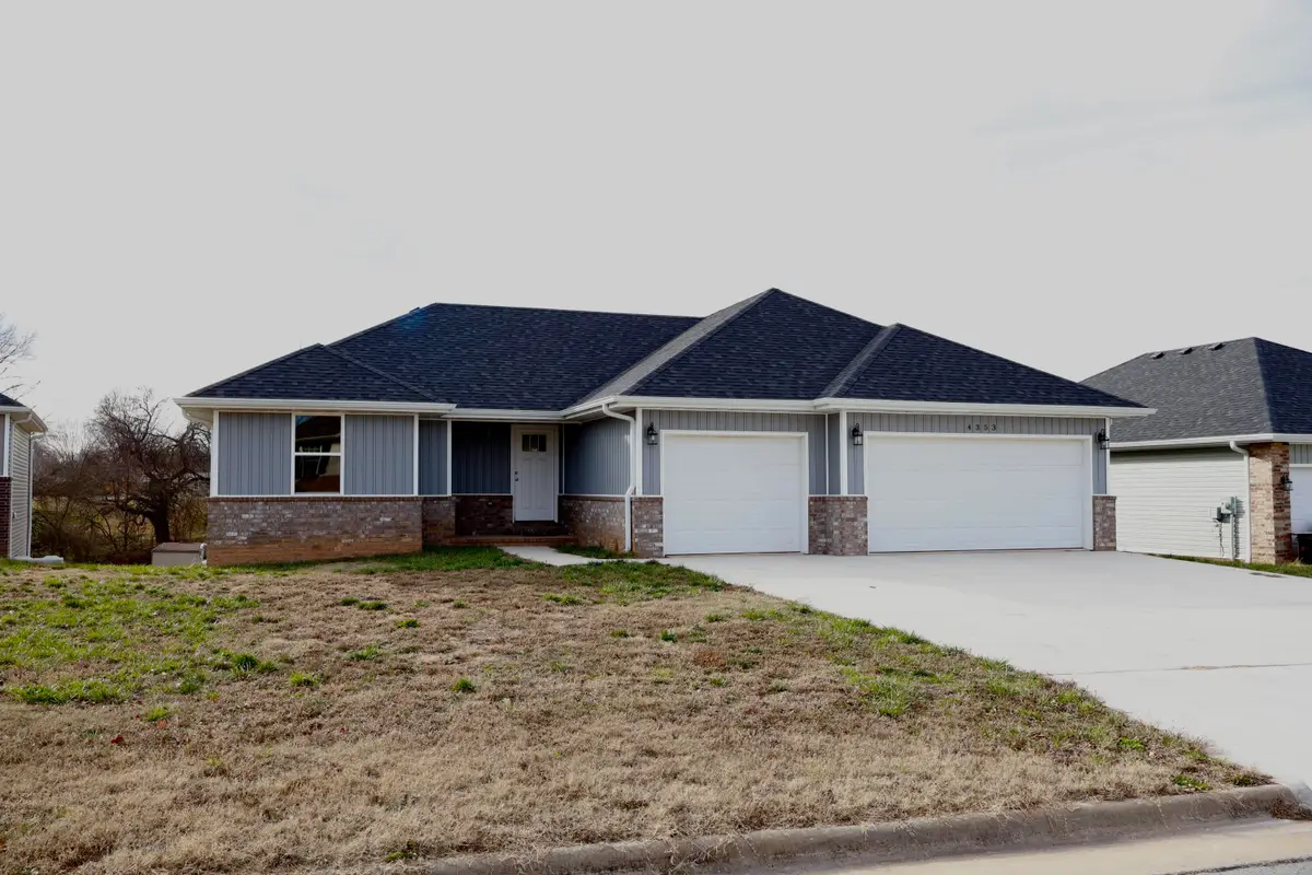 4353 N Toby Avenue, Springfield, MO 65803 - Image #1