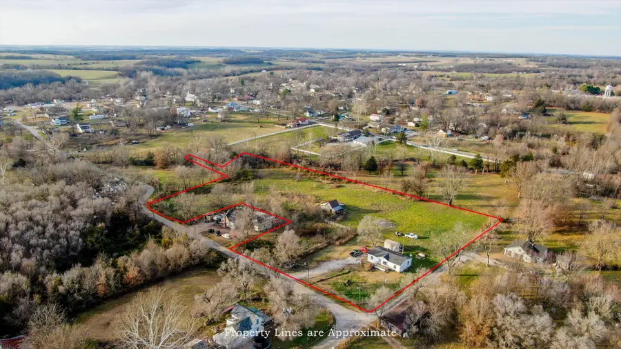 551 E Dunkle Street, Everton, MO 65646 - Image #3