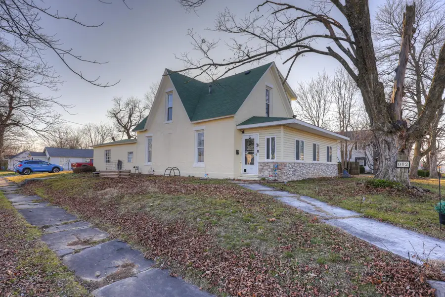 802 Oak Street, Carthage, MO 64836 - Image #3