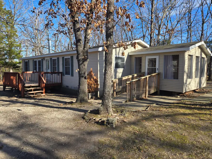 21155 Heritage Hills Lane, Pittsburg, MO 65724 - Image #2