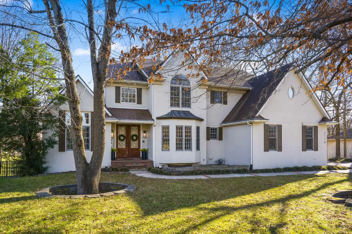 2118 S Forrest Heights Avenue, Springfield, MO 65809 - Image #1