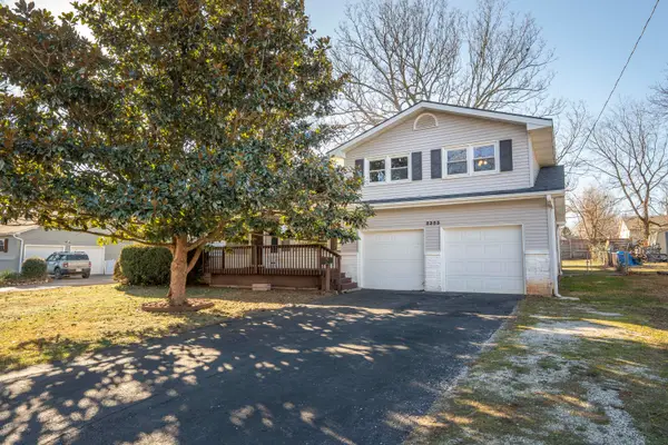 2303 S Dollison Avenue, Springfield, MO 65807