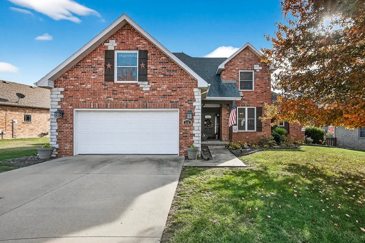 810 E Montarosa Drive, Nixa, MO 65714 - Image #1