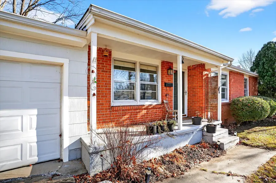 1926 S Collinson Avenue, Springfield, MO 65804 - Image #2