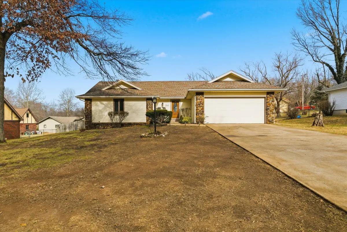 2541 W Allen Drive, Springfield, MO 65810 - Image #1