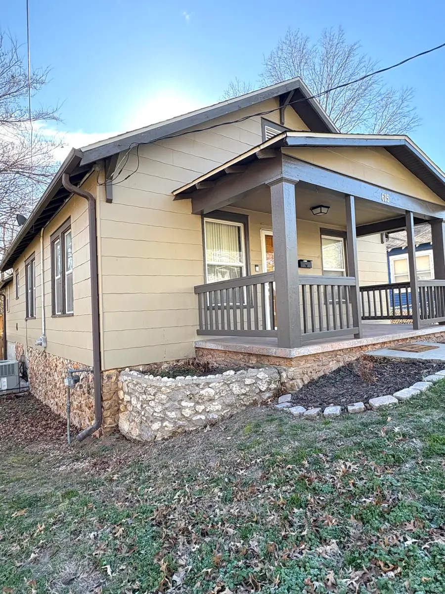 615 S Hamilton Street, Neosho, MO 64850 - Image #2