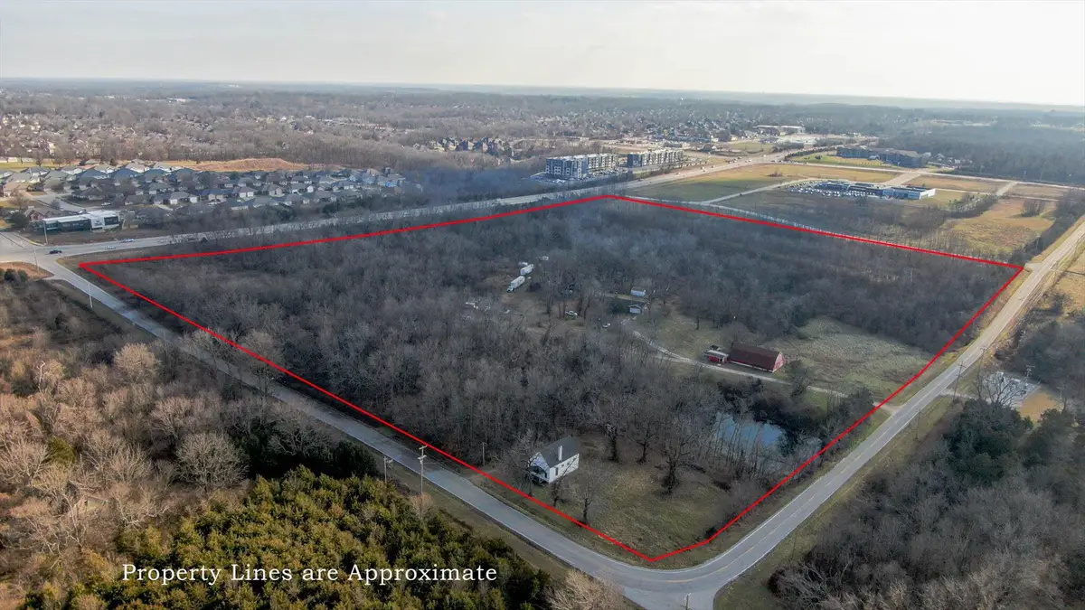 3940 S Farm Road 123, Springfield, MO 65807 - Image #1