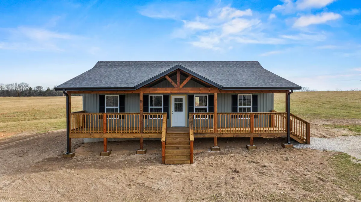 110 S Crossway Road, Marshfield, MO 65706 - Image #1