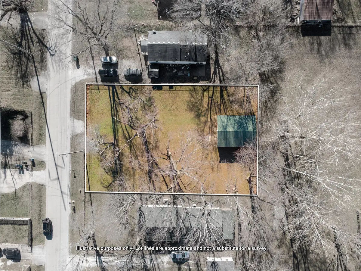 609 N Fulbright Avenue, Springfield, MO 65802 - Image #1