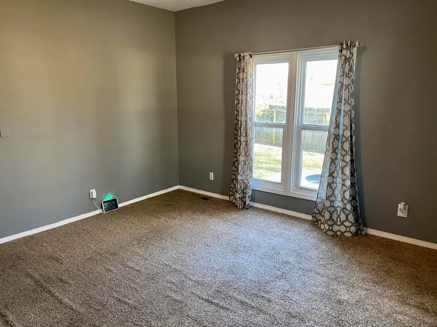 604 Pennell Street, Carl Junction, MO 64834 - Image #3