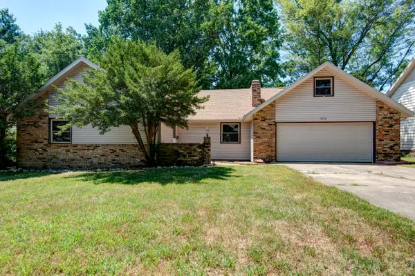 3719 S Ferguson Avenue, Springfield, MO 65807