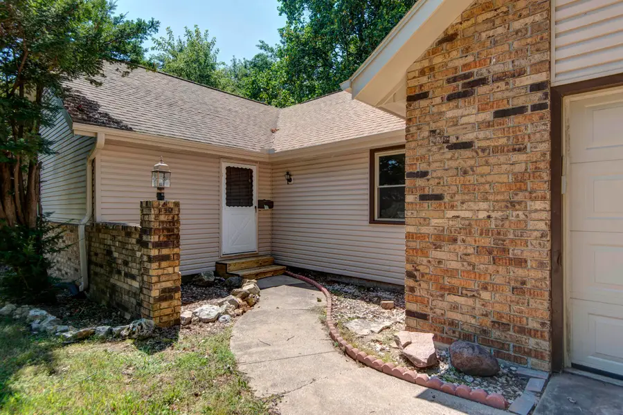 3719 S Ferguson Avenue, Springfield, MO 65807 - Image #2