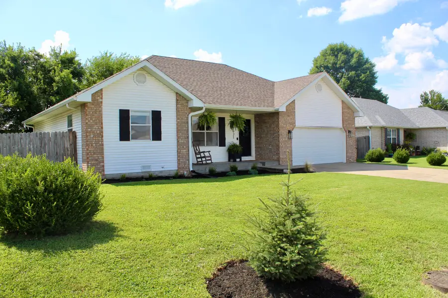 2921 Grant Avenue, Bolivar, MO 65613 - Image #3