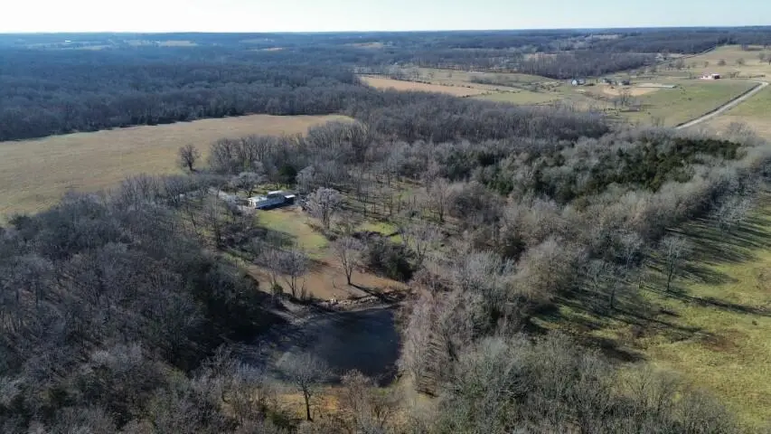 121 E 327th Road, Humansville, MO 65674 - Image #1