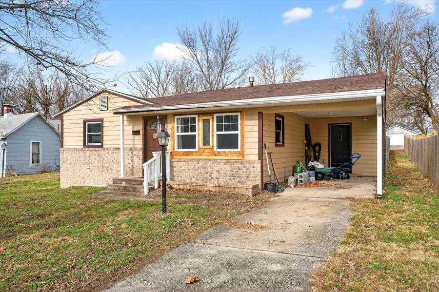 115 W Lee Street, Aurora, MO 65605 - Image #2
