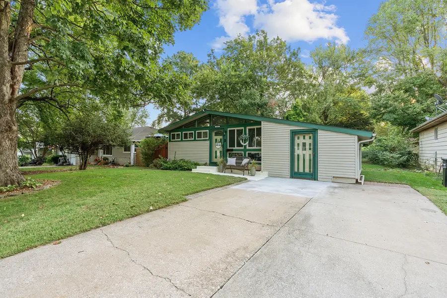 1948 S Weaver Avenue, Springfield, MO 65807 - Image #3