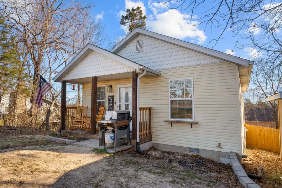 810 Knox Avenue, Hollister, MO 65672 - Image #3