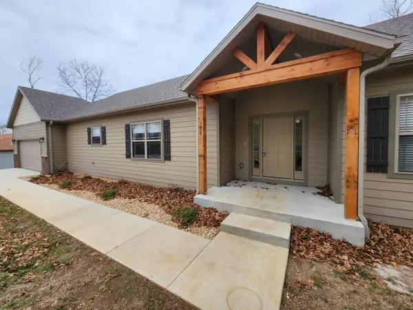 158 Grand Pointe Drive, Branson, MO 65616