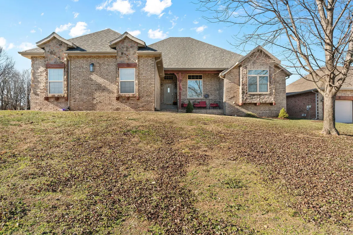 2695 W Nottingham Street, Springfield, MO 65810 - Image #1