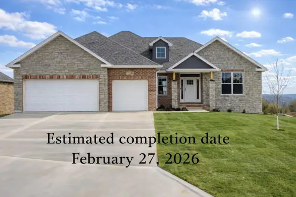 1310 W Doubletree Drive, Springfield, MO 65810