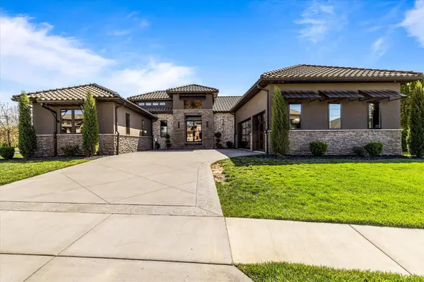 3810 E Knollwood Drive, Ozark, MO 65721