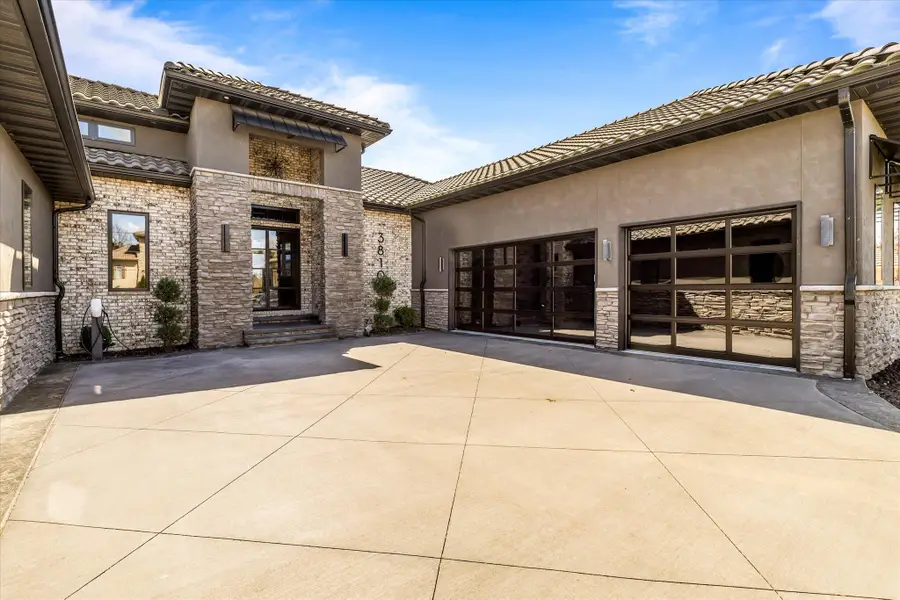 3810 E Knollwood Drive, Ozark, MO 65721 - Image #2