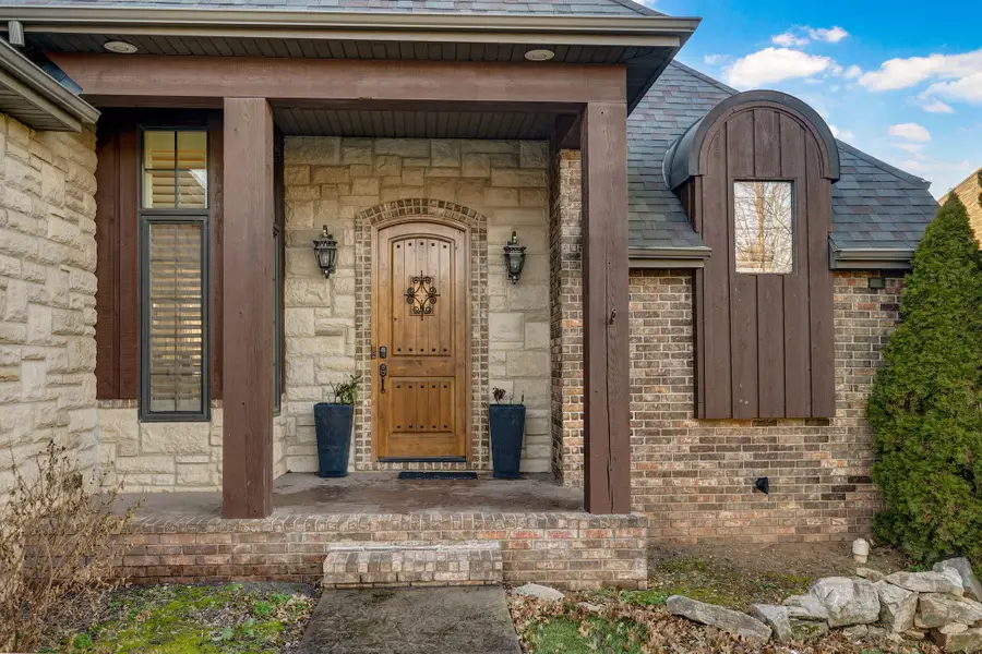 1435 N Rockingham Avenue, Nixa, MO 65714 - Image #2