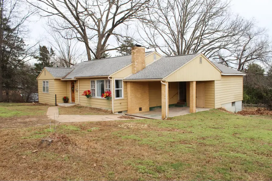 224 N Utah Street, West Plains, MO 65775 - Image #2