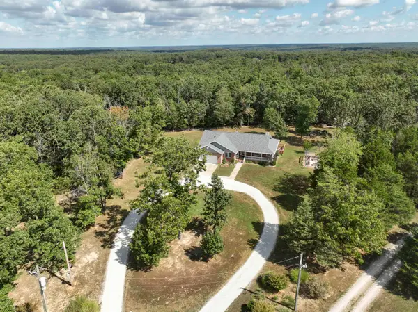 444 Sweetbriar Drive, Marshfield, MO 65706