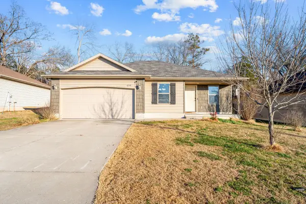 6518 Prairie Circle, Merriam Woods, MO 65740