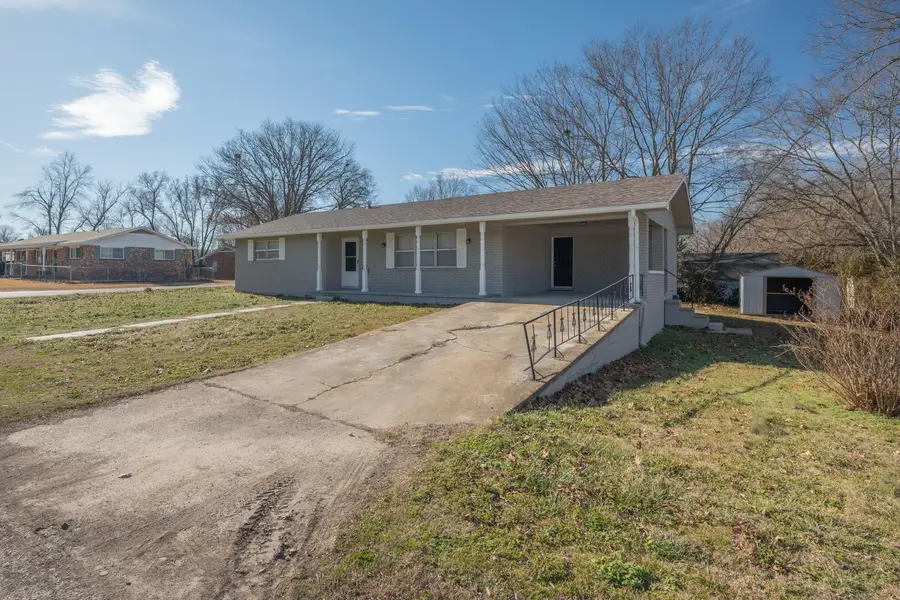 604 Chapman Street, Anderson, MO 64831 - Image #2