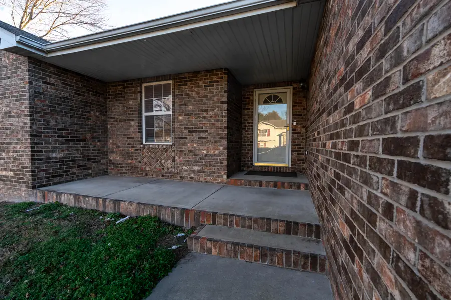 588 Clever Heights Court, Clever, MO 65631 - Image #3