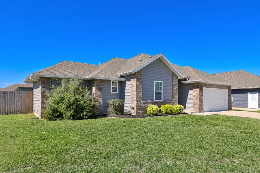 1365 S Venice Avenue, Republic, MO 65738 - Image #2