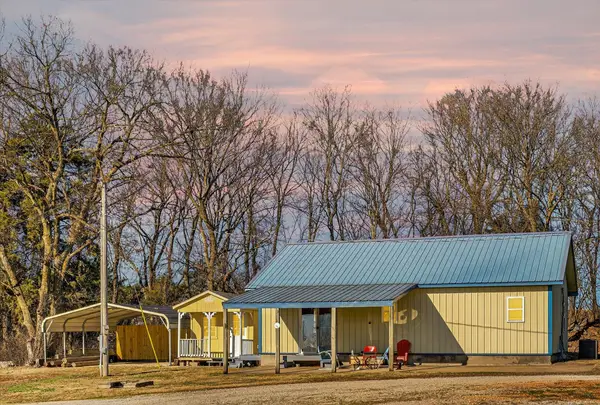 576 SE 90th Lane, Golden City, MO 64748