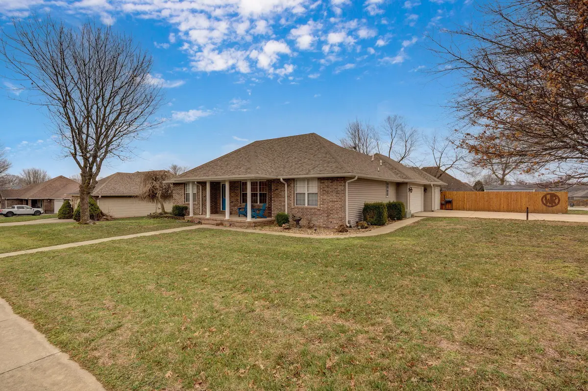 1302 E Primrose Lane, Republic, MO 65738 - Image #1