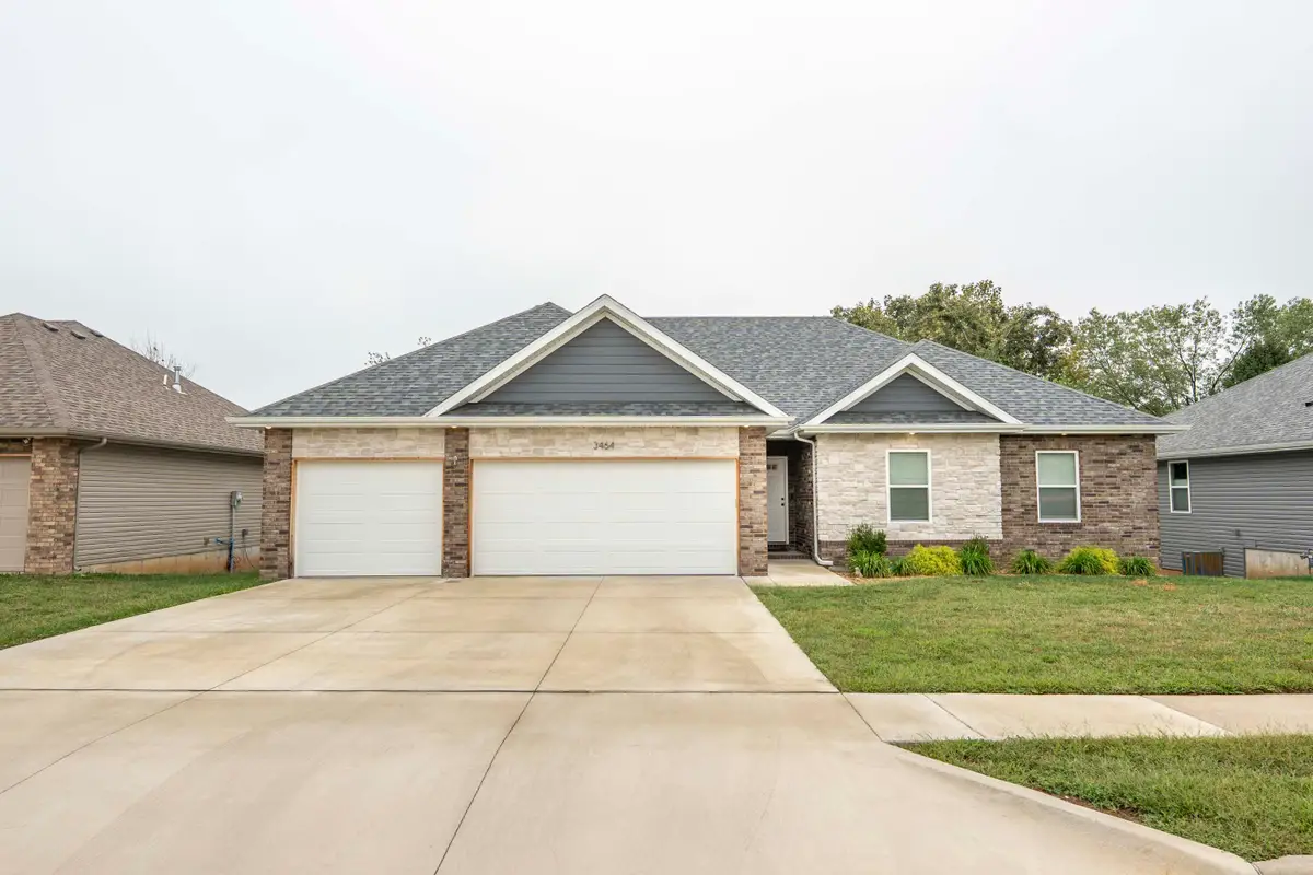 3464 S Lexus Avenue, Springfield, MO 65807 - Image #1