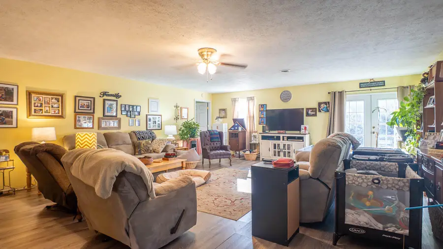 405 Green Avenue, Thayer, MO 65791 - Image #3