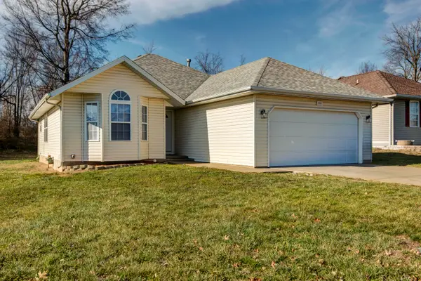 919 S Jester Avenue, Springfield, MO 65802
