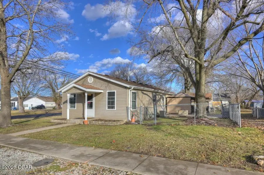 501 S Cowgill Street, Carl Junction, MO 64834 - #2