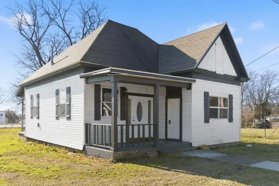 1106 E Division Street, Springfield, MO 65803 - Image #2