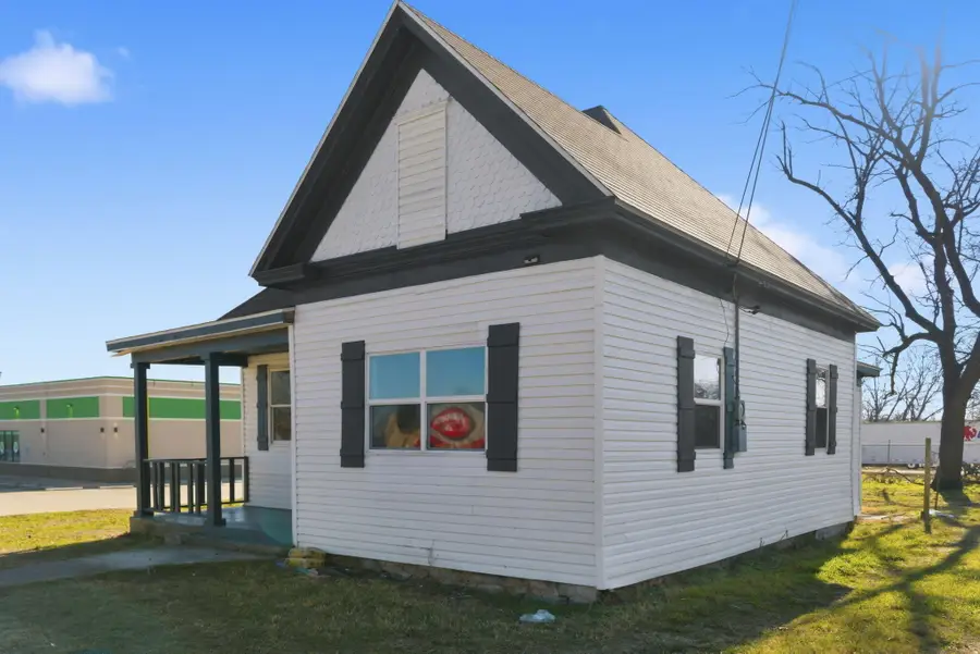 1106 E Division Street, Springfield, MO 65803 - Image #3