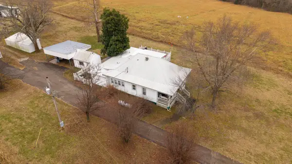 1326 County Road 359, Thayer, MO 65791