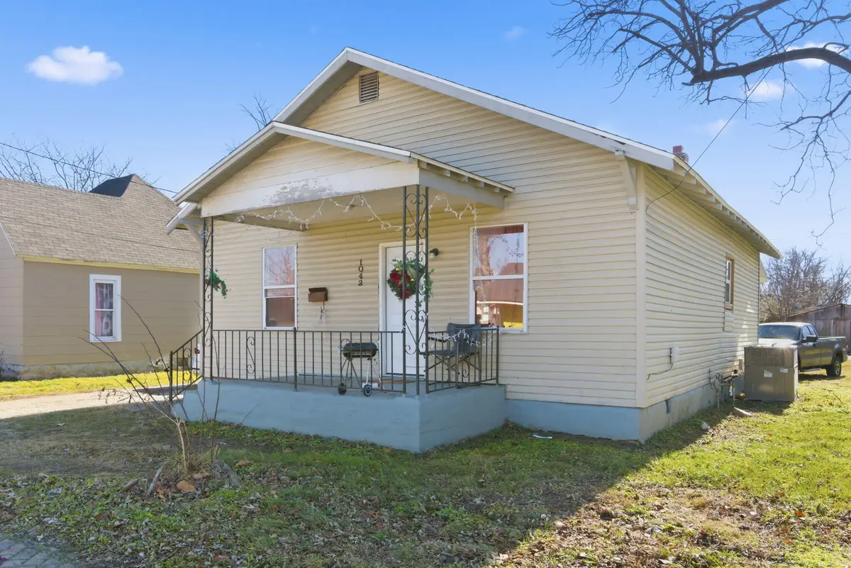 1042-1052 Commercial, Springfield, MO 65803 - Image #1